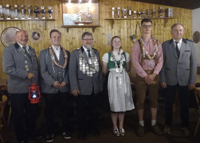 Schützenkönige 2018-2019 Schützenkönige 2018-2019